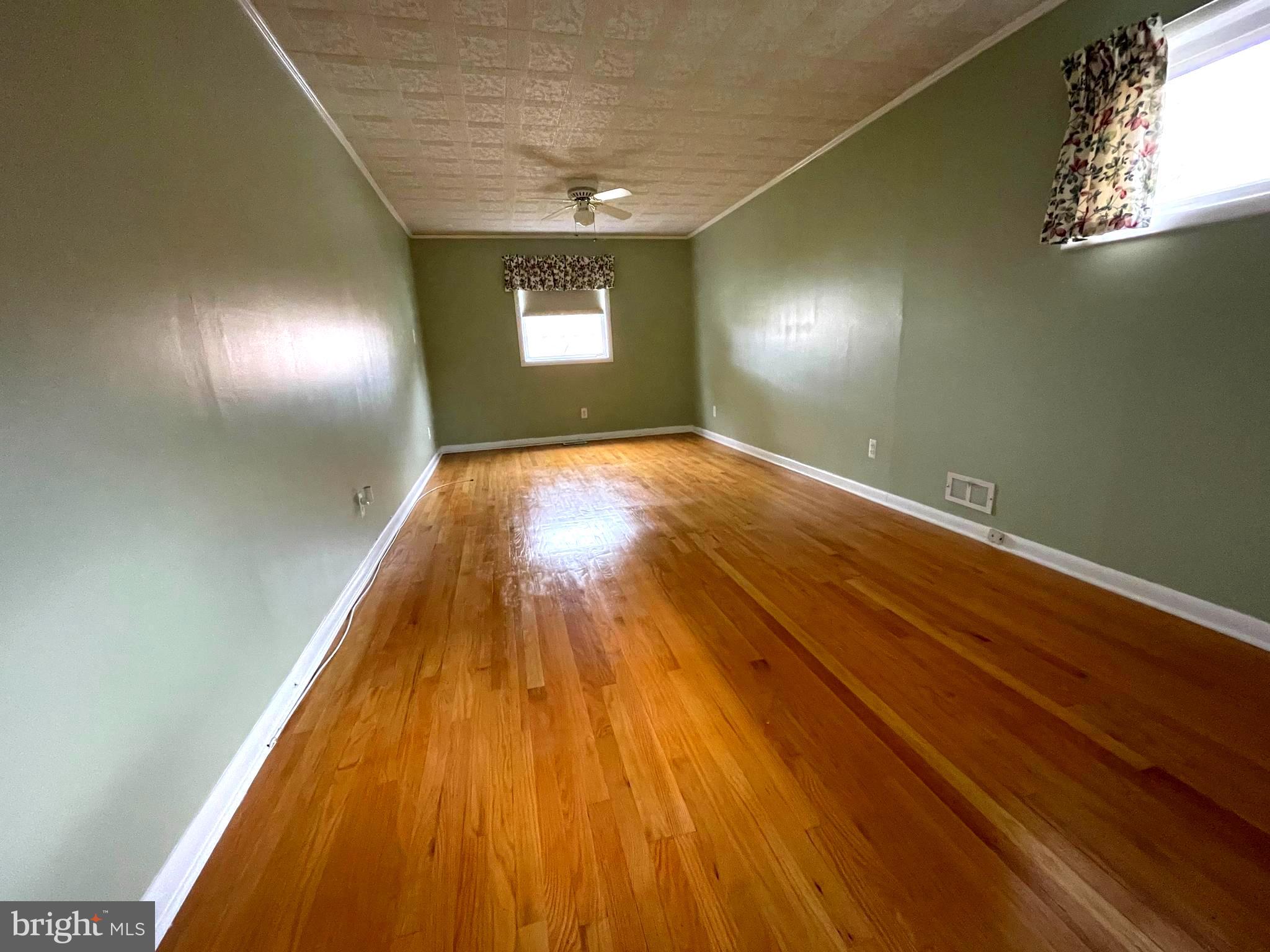 113 Cloverhill Road Pasadena, MD 21122 - Photo 12 of 22 Gallery Image 12