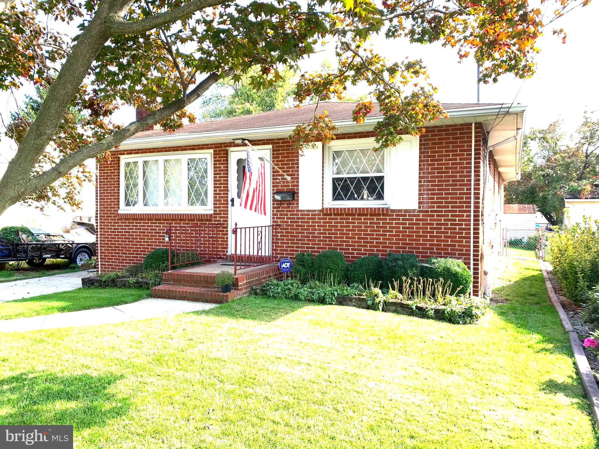 113 Cloverhill Road Pasadena, MD 21122 - Photo 4 of 22 Gallery Image 4