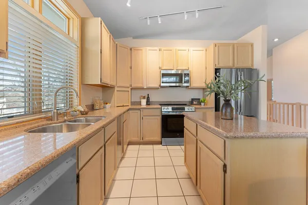 $624,900 | 8945 Hilloway Road, Eden Prairie, MN 55347