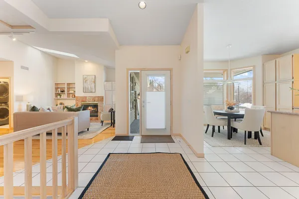 $624,900 | 8945 Hilloway Road, Eden Prairie, MN 55347