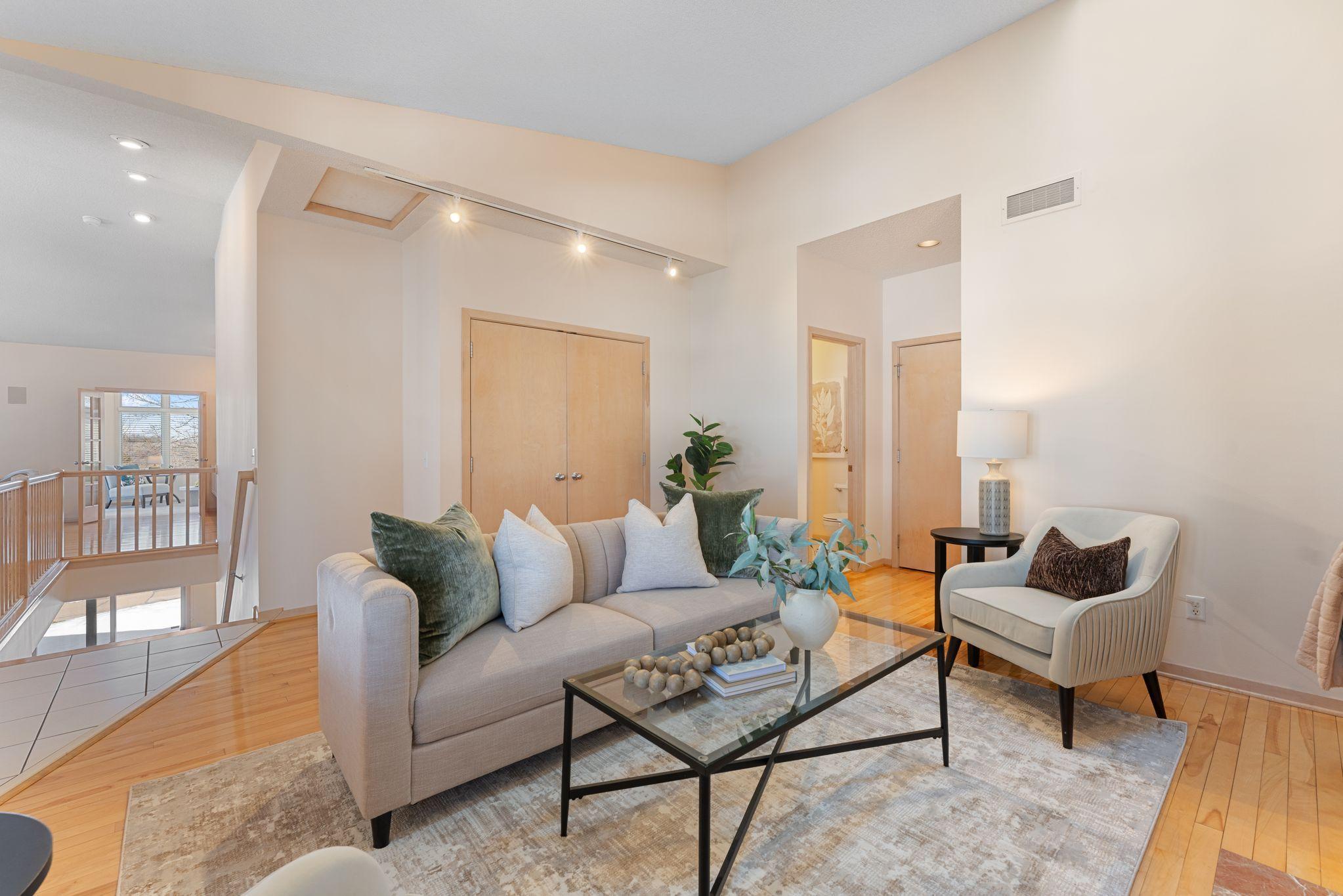 8945 Hilloway Road Eden Prairie, MN 55347 - Photo 19 of 61