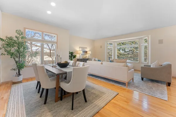$624,900 | 8945 Hilloway Road, Eden Prairie, MN 55347