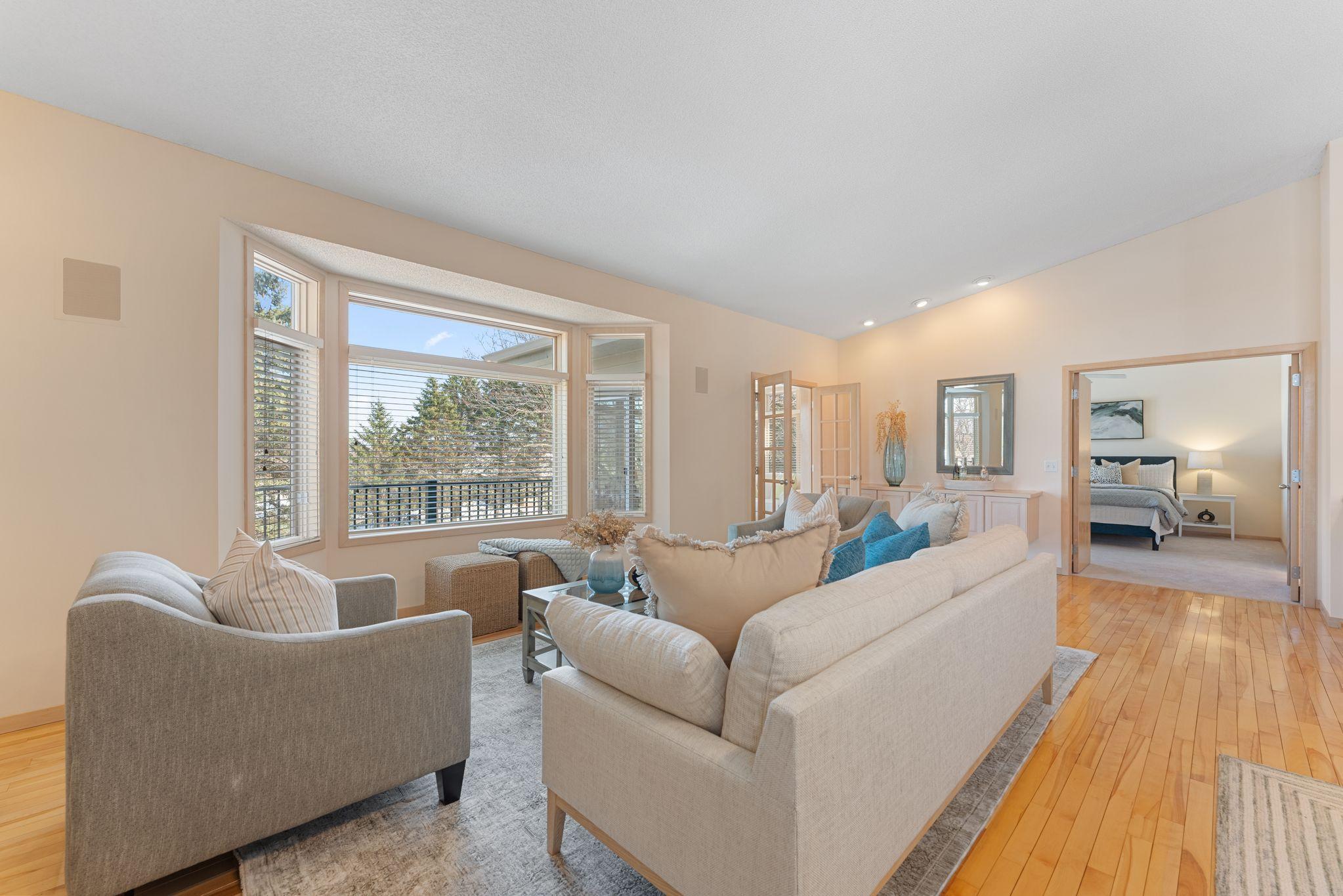 8945 Hilloway Road Eden Prairie, MN 55347 - Photo 23 of 61