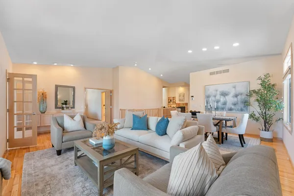 $624,900 | 8945 Hilloway Road, Eden Prairie, MN 55347