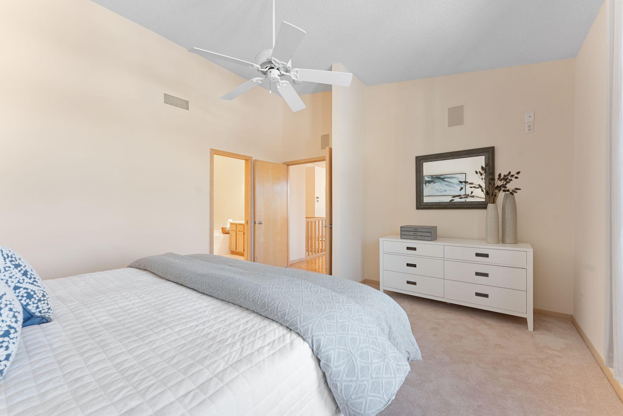 8945 Hilloway Road Eden Prairie, MN 55347 - Photo 32 of 61