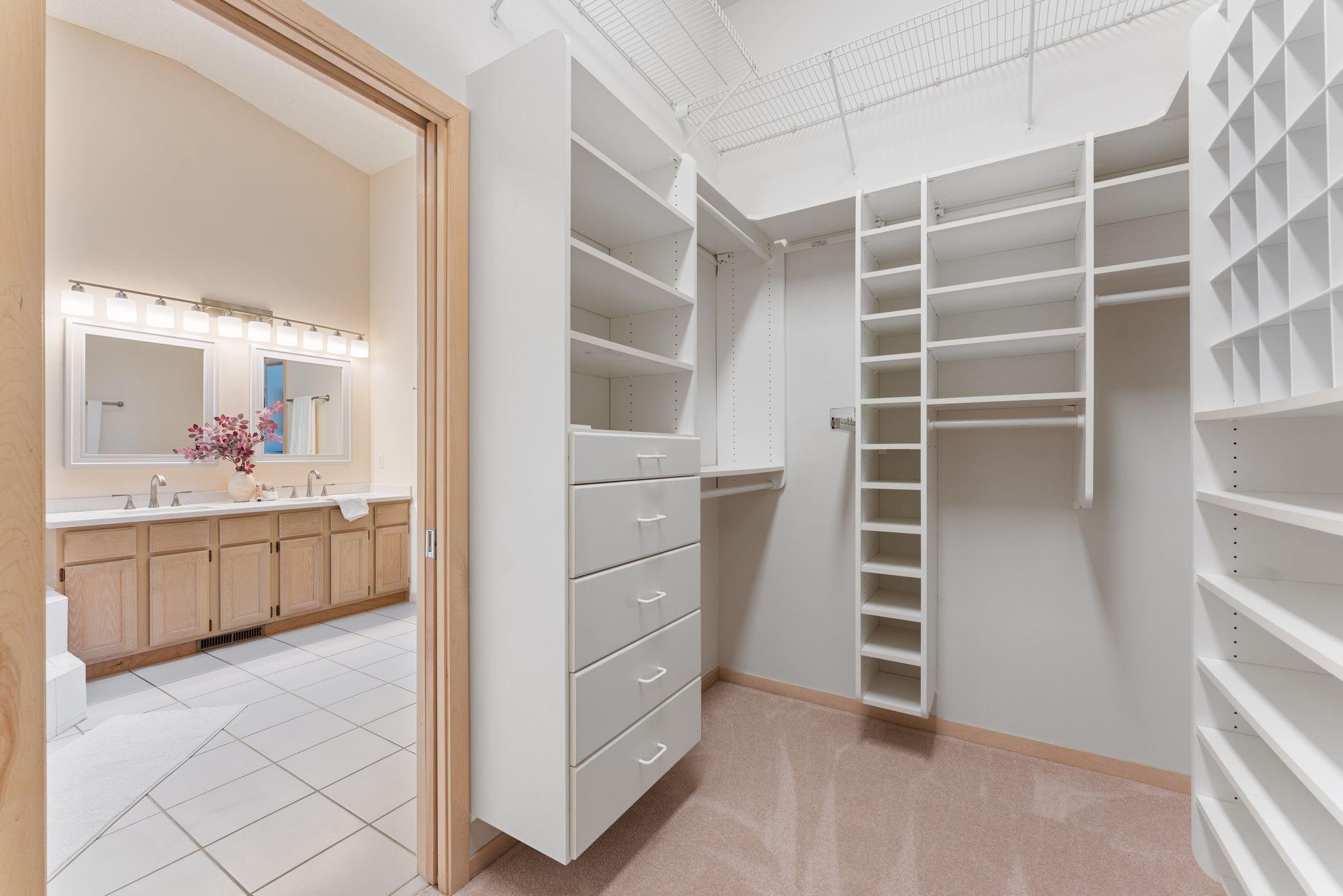 8945 Hilloway Road Eden Prairie, MN 55347 - Photo 36 of 61