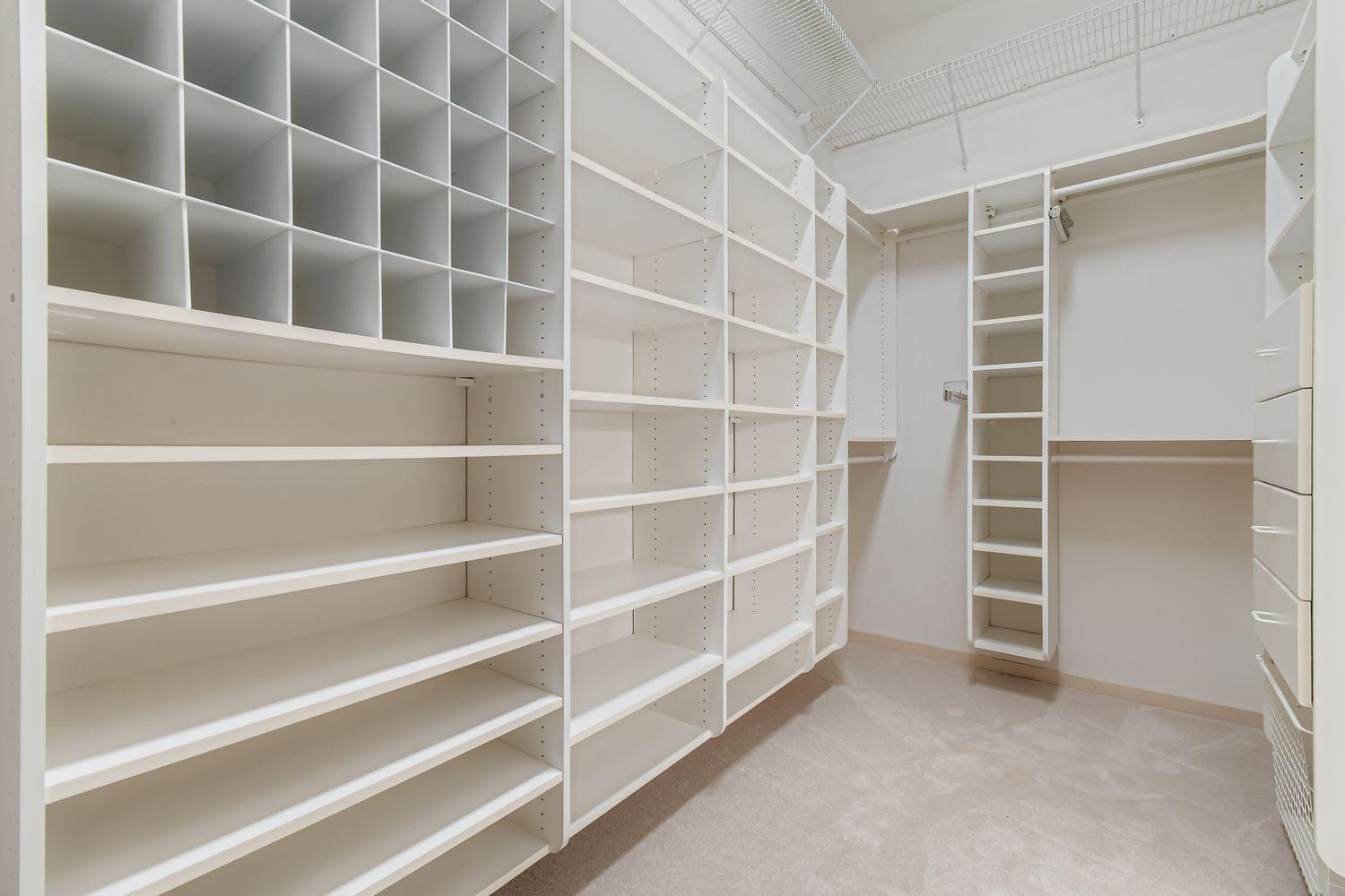 8945 Hilloway Road Eden Prairie, MN 55347 - Photo 38 of 61