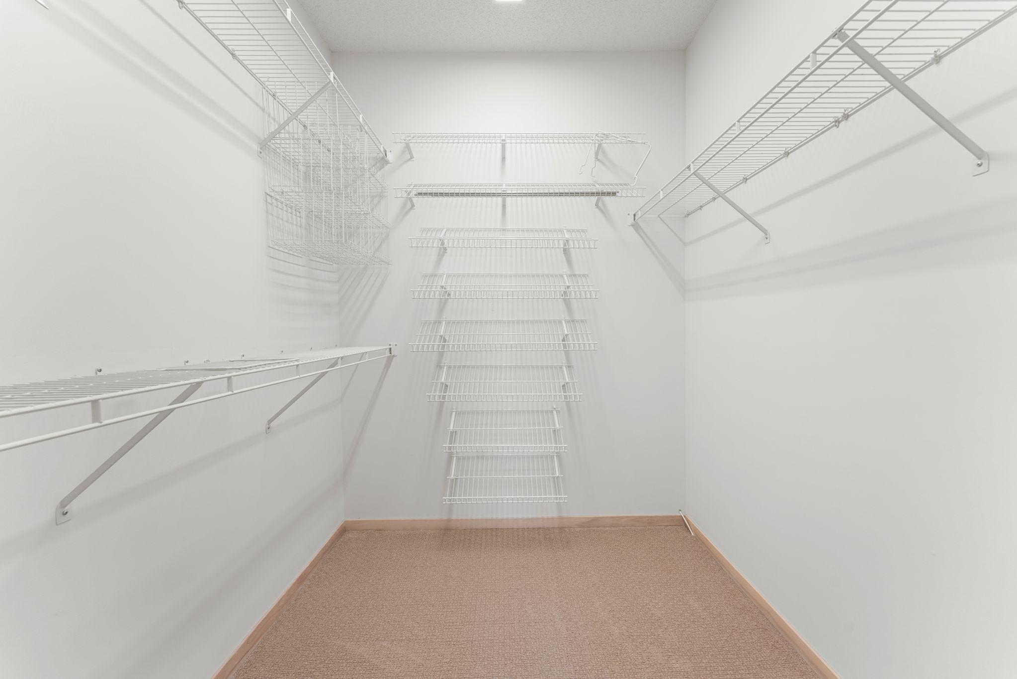 8945 Hilloway Road Eden Prairie, MN 55347 - Photo 48 of 61