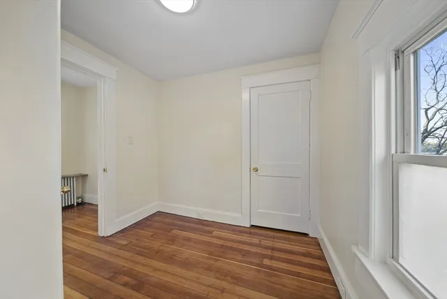 $499,999 | 35 Thissell Avenue, Dracut, MA 01826