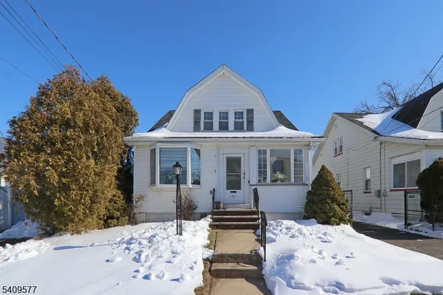 $450,000 | 587 Thoreau Terrace, Union, NJ 07083