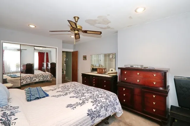 $450,000 | 587 Thoreau Terrace, Union, NJ 07083