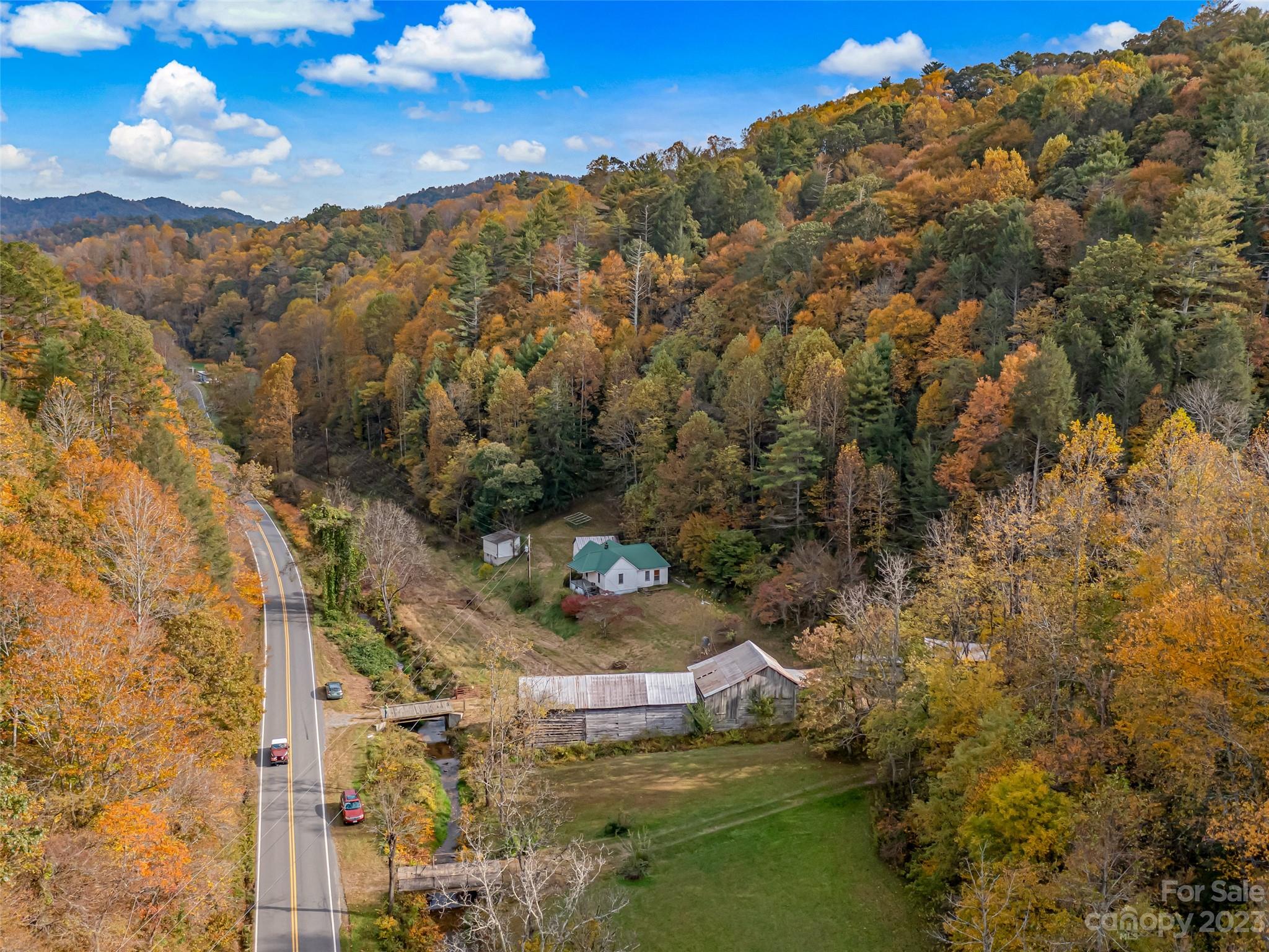 693 Sharp Hollow Road Marshall, NC 28753 - Photo 20 of 46 a view of a city
