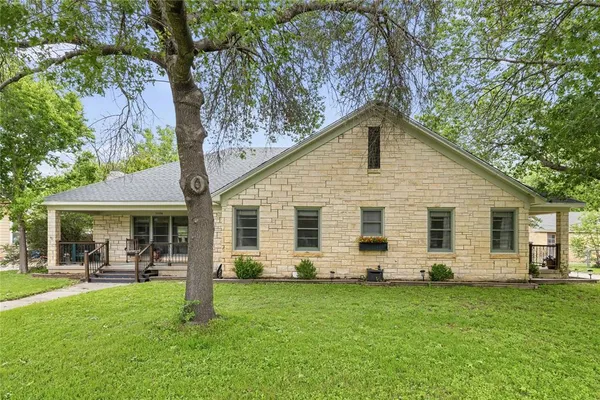 $289,000 | 2006 Belmeade Street, Brownwood, TX 76801