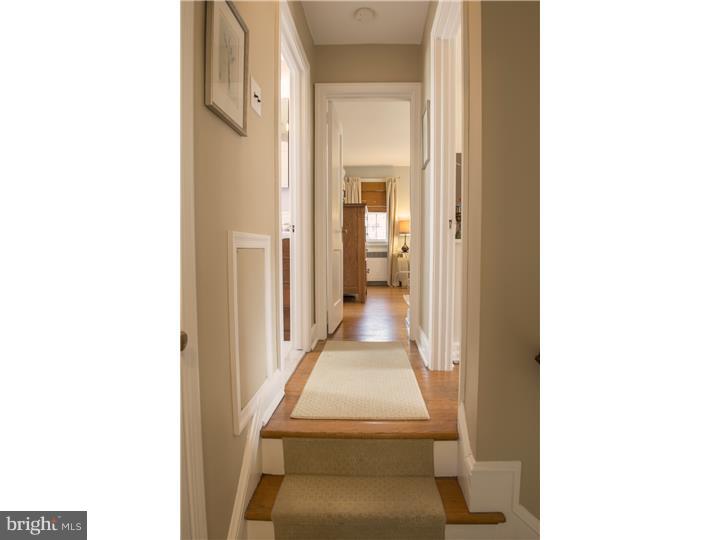 51 West Chelfield Road Glenside, PA 19038 - Photo 14 of 25 Hallway
