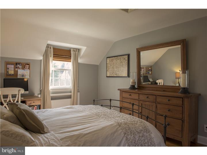 51 West Chelfield Road Glenside, PA 19038 - Photo 21 of 25 Bedroom - Main