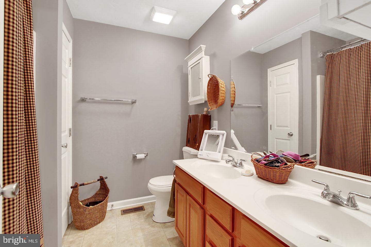 6825 Cannery Road Spring Grove, PA 17362 - Photo 14 of 25