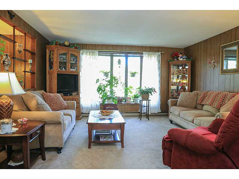 148 Alder Road Charlestown, RI 02813 - Photo 7 of 18 Living Room.