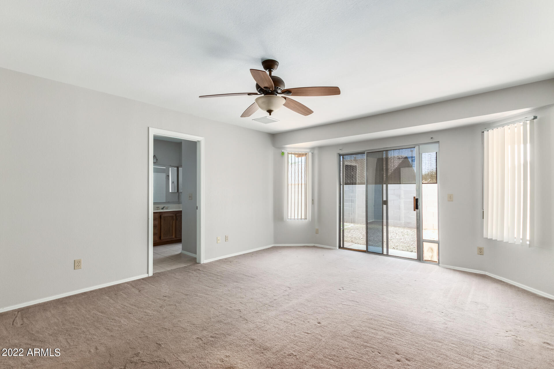 744 South Riata Street Gilbert, AZ 85296 - Photo 15 of 33 14 - Riata