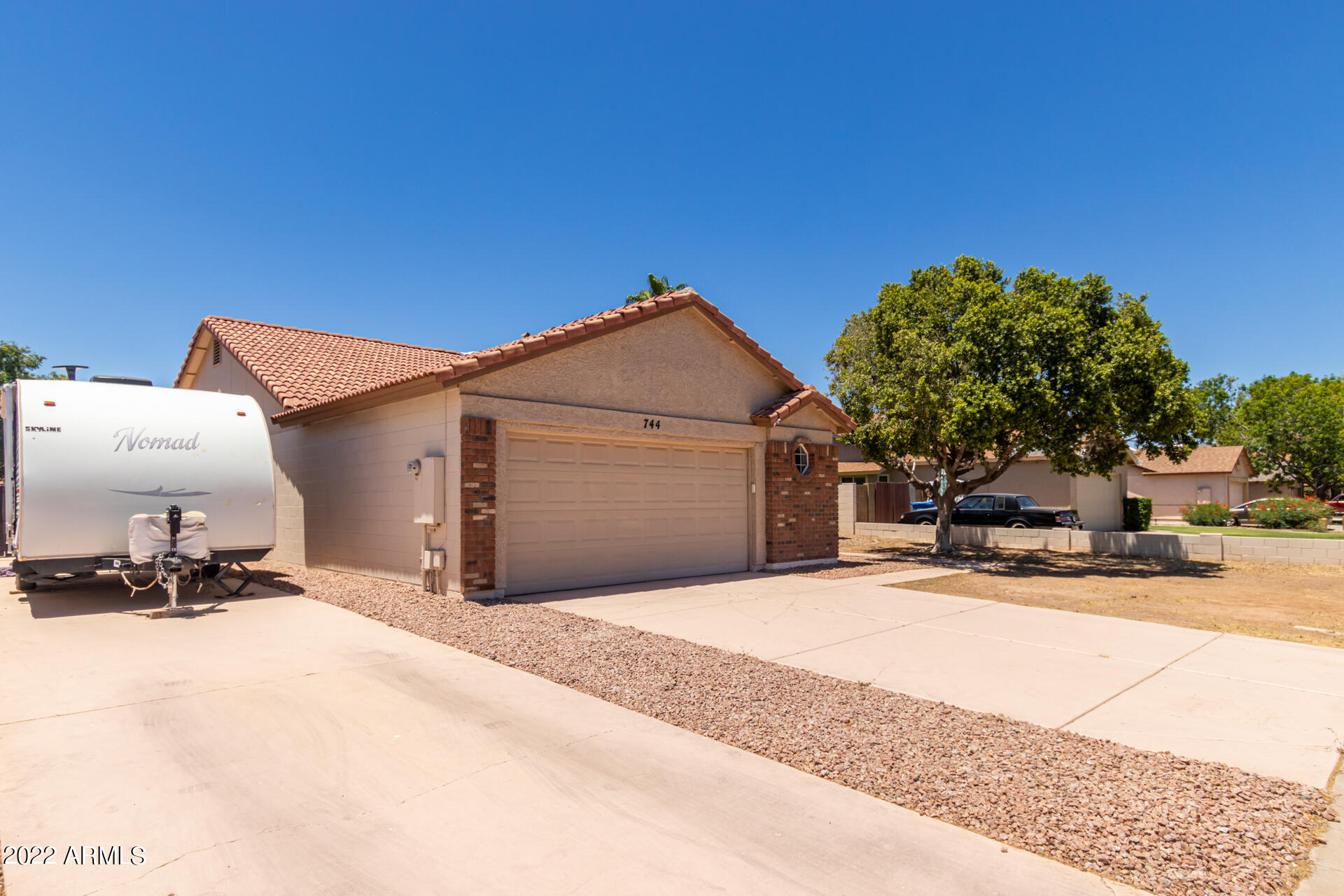744 South Riata Street Gilbert, AZ 85296 - Photo 3 of 33 02 - Riata