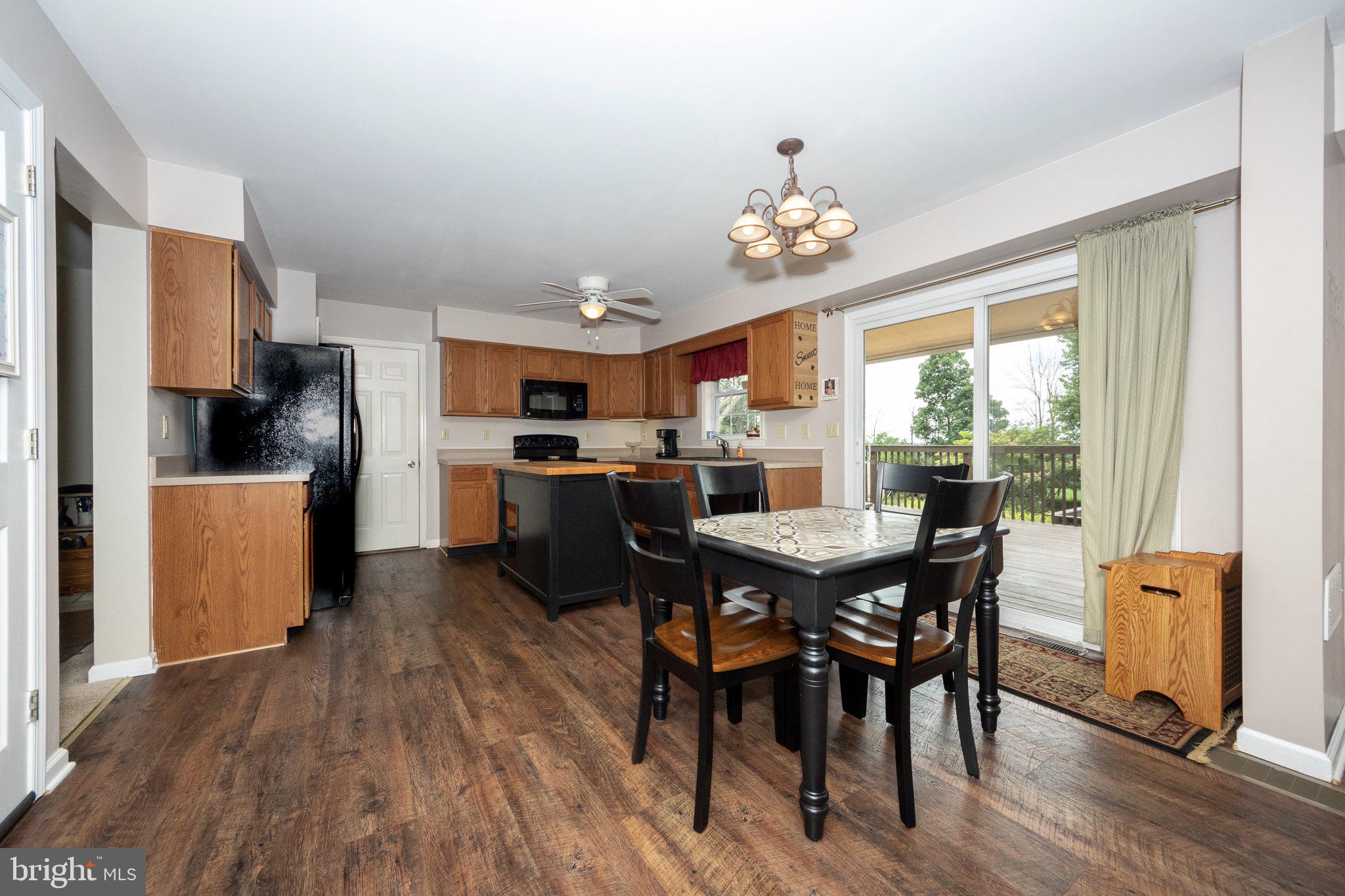 2518 Brooke Road Pennsburg, PA 18073 - Photo 11 of 44 Gallery Image 11