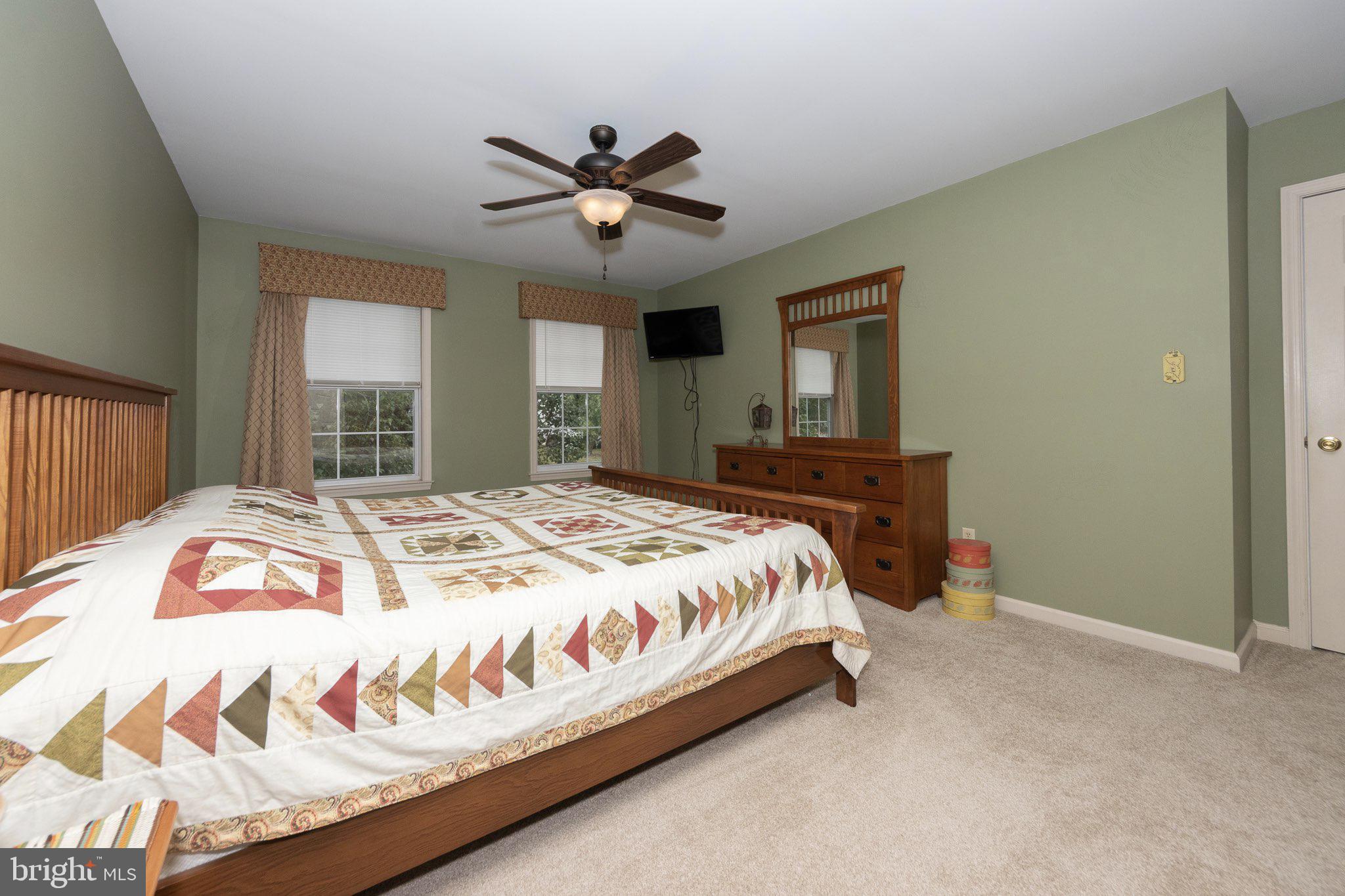 2518 Brooke Road Pennsburg, PA 18073 - Photo 19 of 44 Gallery Image 19
