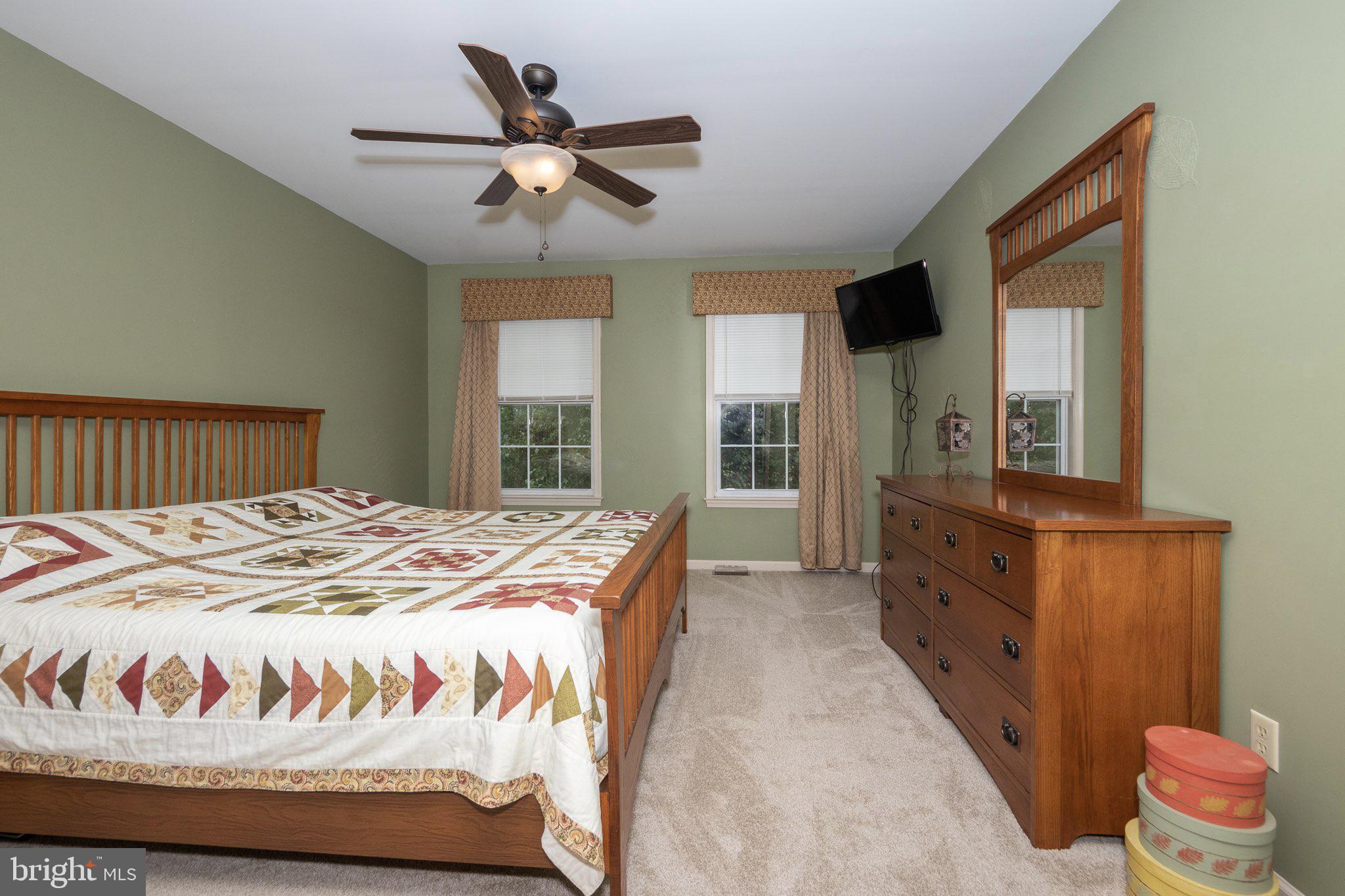 2518 Brooke Road Pennsburg, PA 18073 - Photo 20 of 44 Gallery Image 20