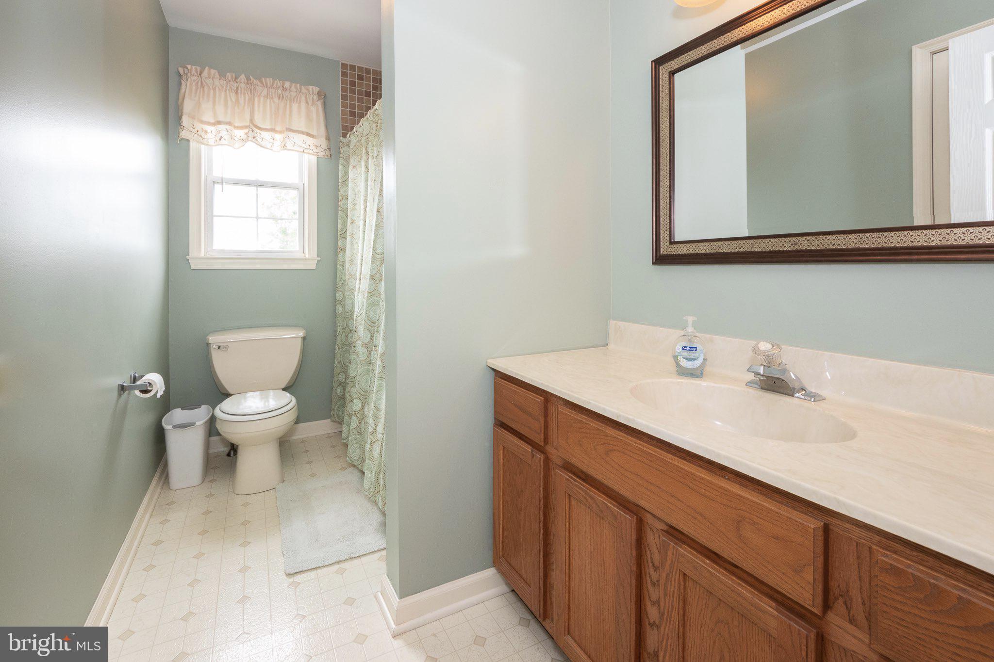 2518 Brooke Road Pennsburg, PA 18073 - Photo 28 of 44 Gallery Image 28