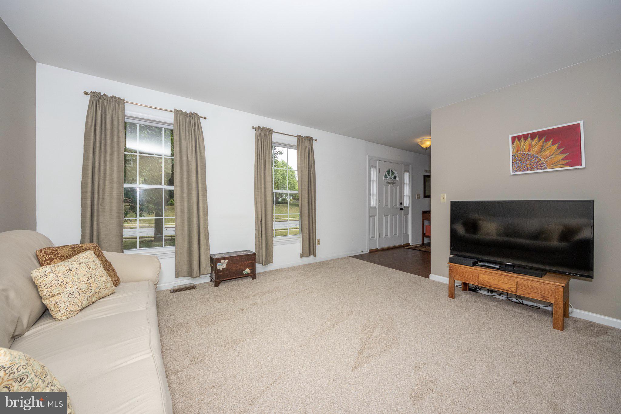 2518 Brooke Road Pennsburg, PA 18073 - Photo 7 of 44 Gallery Image 7