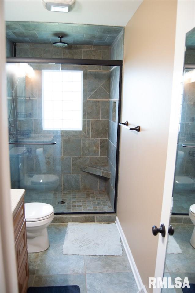 708 Westerfield Road Davenport, IA 52806 - Photo 9 of 17 Gallery Image 9