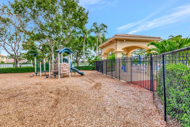 $4,000 | 7076 Middlebury Drive, Boynton Beach, FL 33436