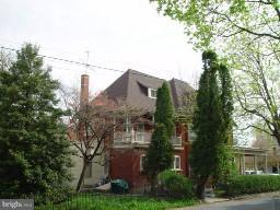130 South Broad Street Lititz, PA 17543 - Photo 2 of 7 Gallery Image 2