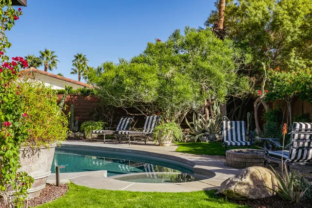 $1,125,000 | 1331 East Del Paso Way, Palm Springs, CA 92262