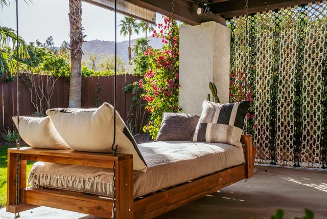 $1,125,000 | 1331 East Del Paso Way, Palm Springs, CA 92262