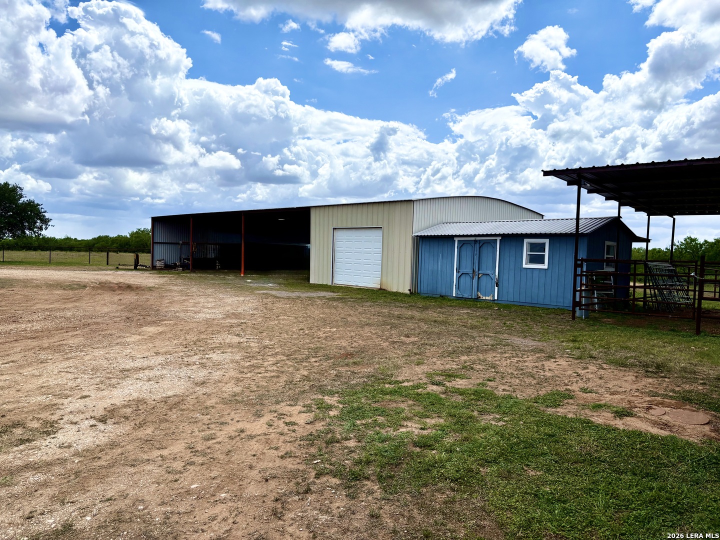 199 Old Campbell Road Seguin, TX 78155 - Photo 20 of 35