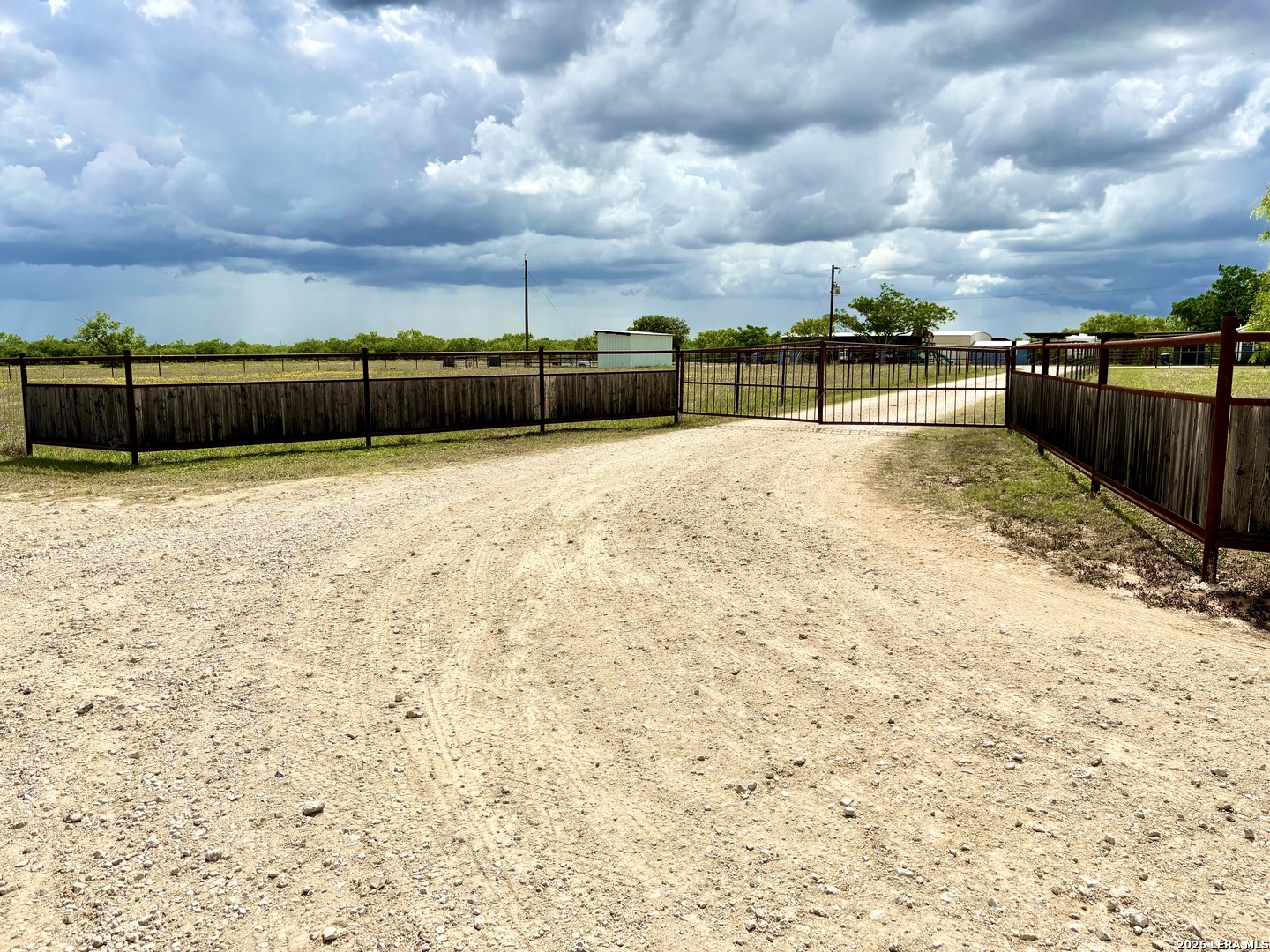 199 Old Campbell Road Seguin, TX 78155 - Photo 26 of 35