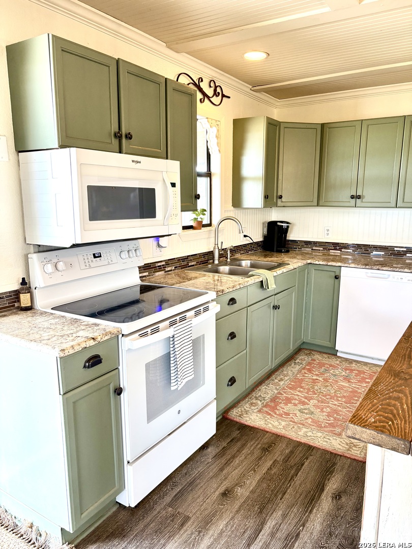 199 Old Campbell Road Seguin, TX 78155 - Photo 6 of 35