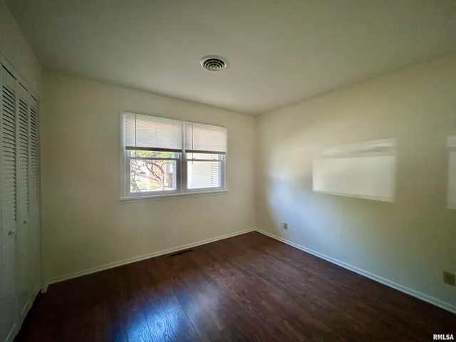 $174,500 | 611 South Terrace Drive, Carbondale, IL 62901