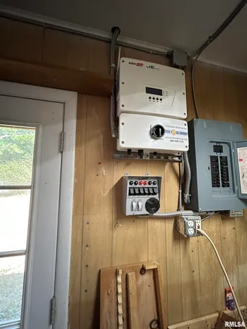 $174,500 | 611 South Terrace Drive, Carbondale, IL 62901