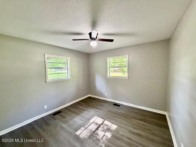 236 Browns Ferry Road Senatobia, MS 38668 - Photo 11 of 12 IMG_2209