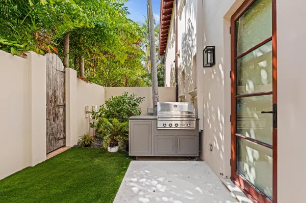 $12,950,000 | 160 Sunset Avenue, Palm Beach, FL 33480