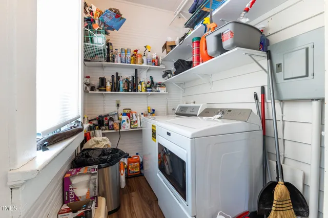 $1,350,000 | 309 West Divine Street, Dunn, NC 28334