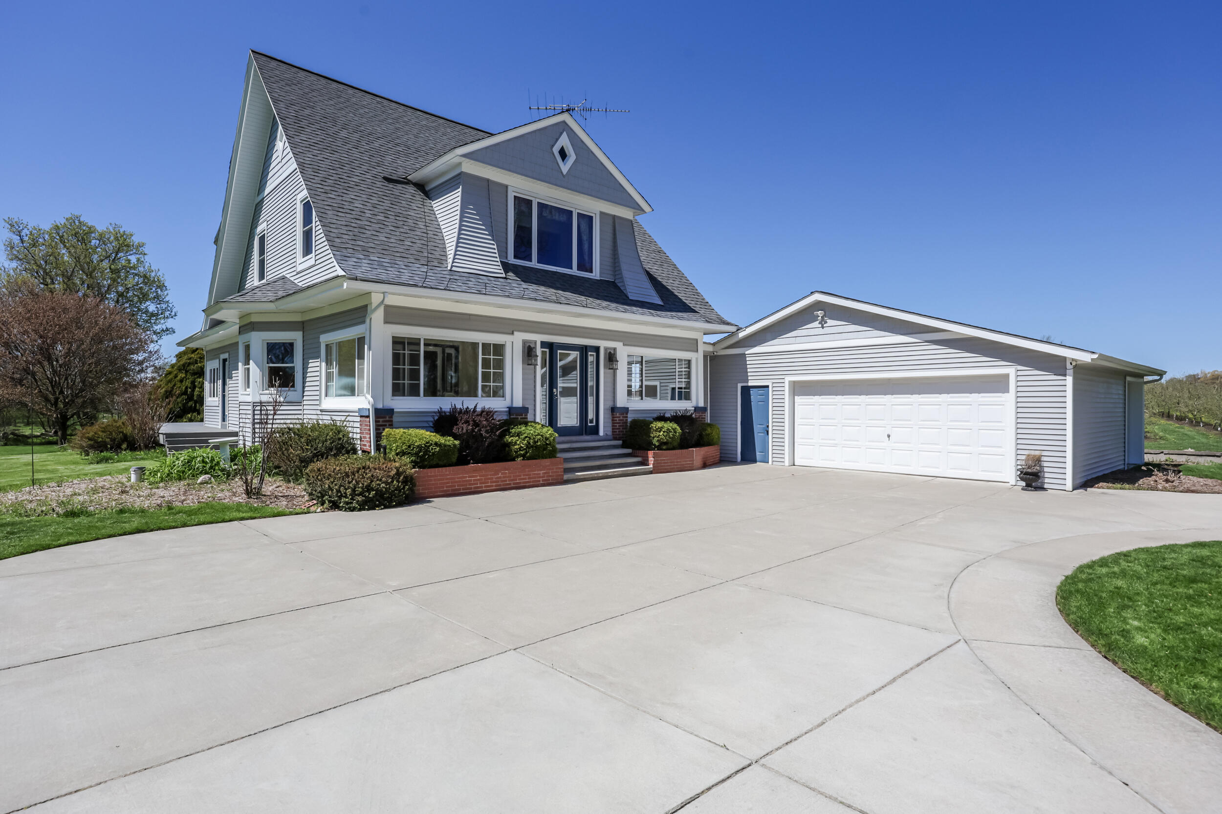 3338 abbey-1
