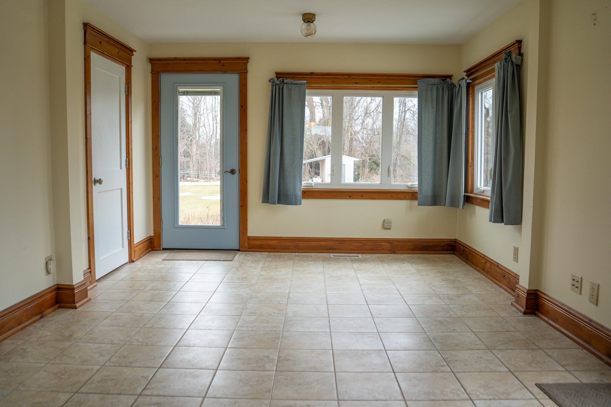 3338 Abbey Road Hart, MI 49420 - Photo 15 of 80 DSC07795