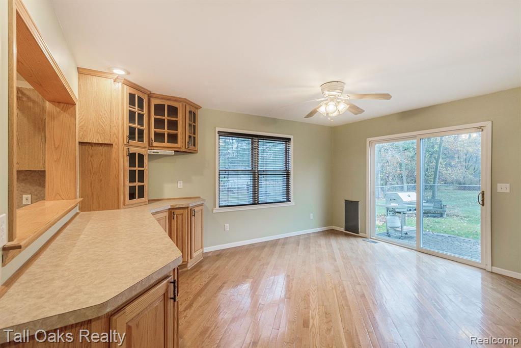 3157 Belsay Road Burton, MI 48519 - Photo 11 of 39