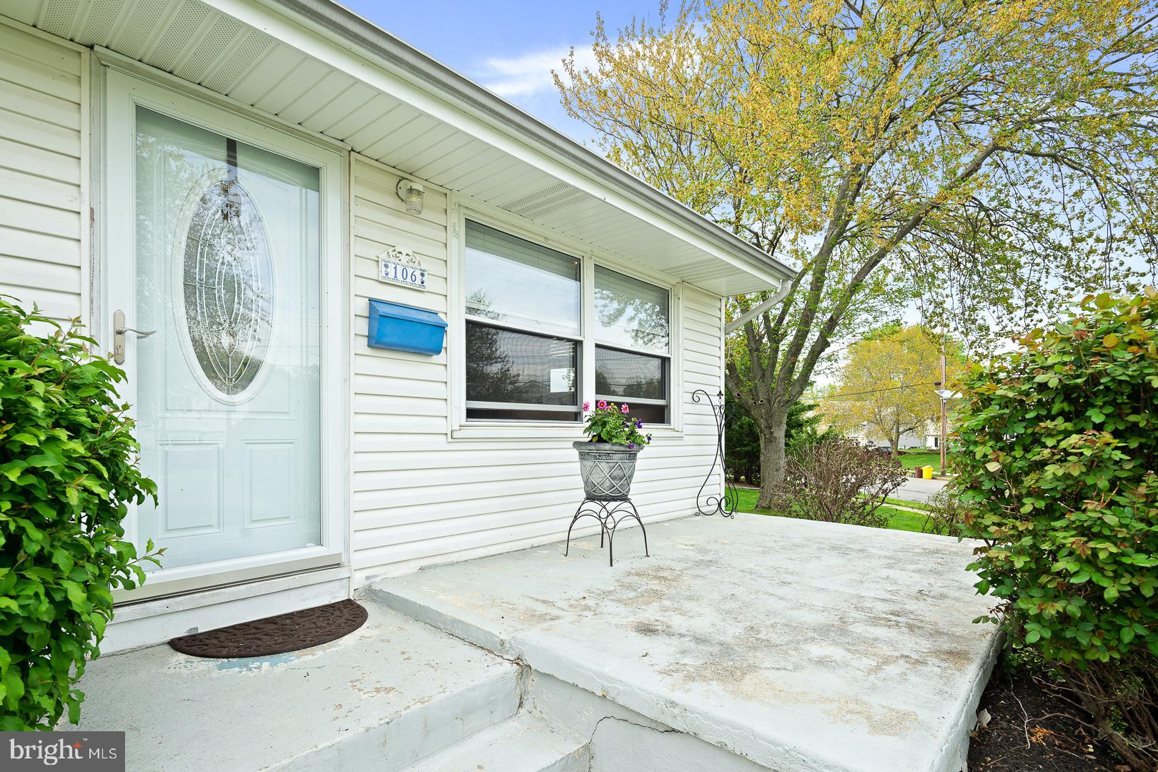 106 Miry Brook Road Hamilton, NJ 08690 - Photo 2 of 24