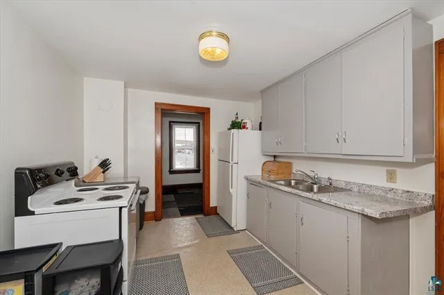 $237,500 | 3729-3731 East 2nd Street, Superior, WI 54880