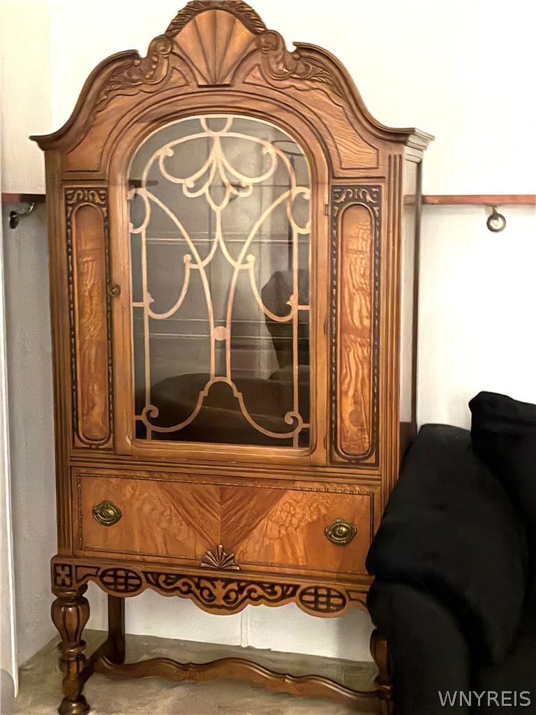 6035 South Transit Road Lockport Town, NY 14094 - Photo 31 of 32 HOUSE HOLD ITEMS AND CHINA CABINET FOR SALE