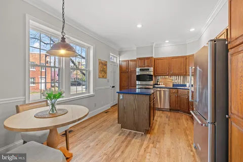 $1,490,000 | 539 South Columbus Street, Alexandria, VA 22314