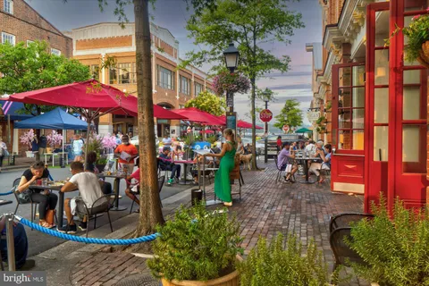$1,490,000 | 539 South Columbus Street, Alexandria, VA 22314