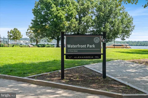 $1,490,000 | 539 South Columbus Street, Alexandria, VA 22314